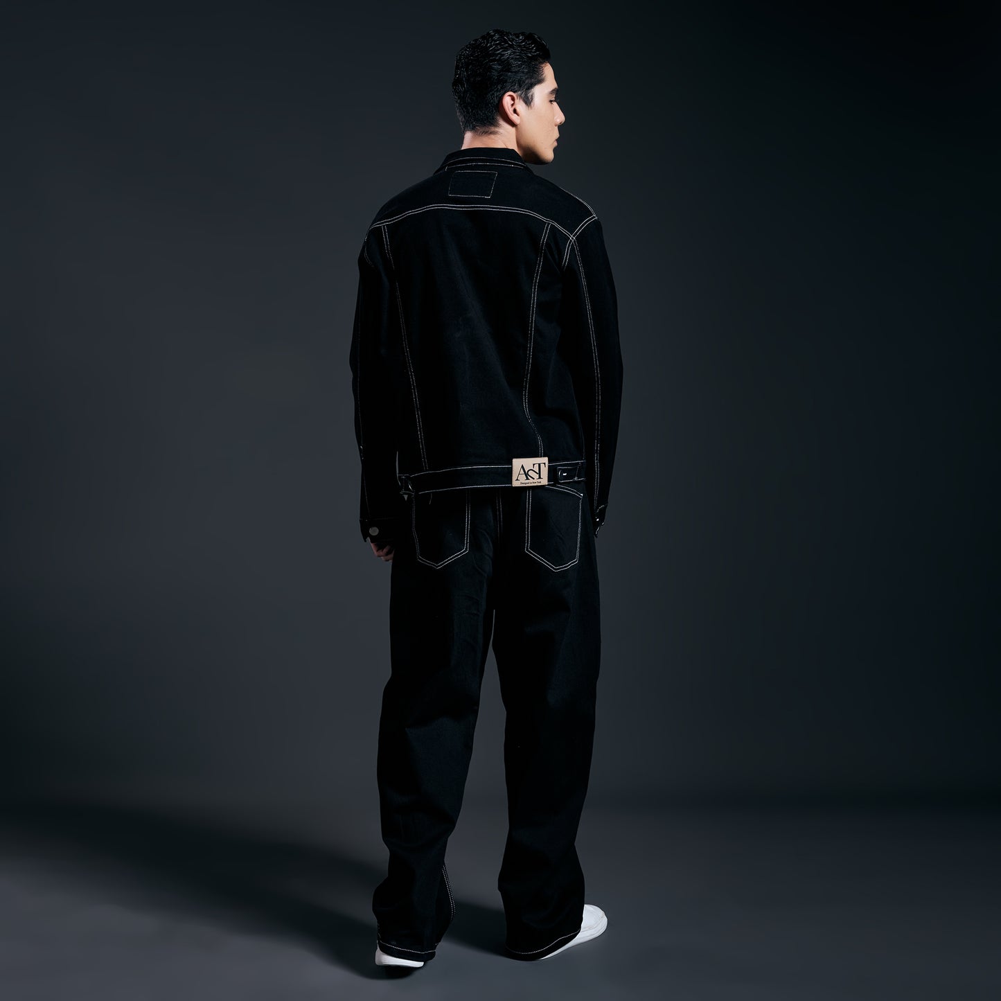 FADE TO FOCUS JACKET